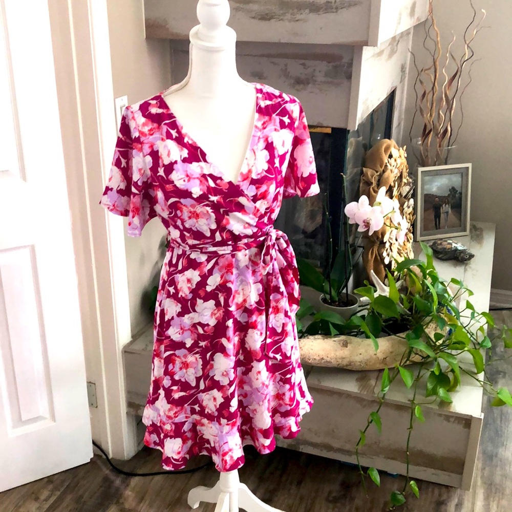 Adorable faux wrap flutter dress!